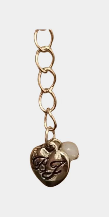 Pink roses blue lattice necklace | RE:LUV