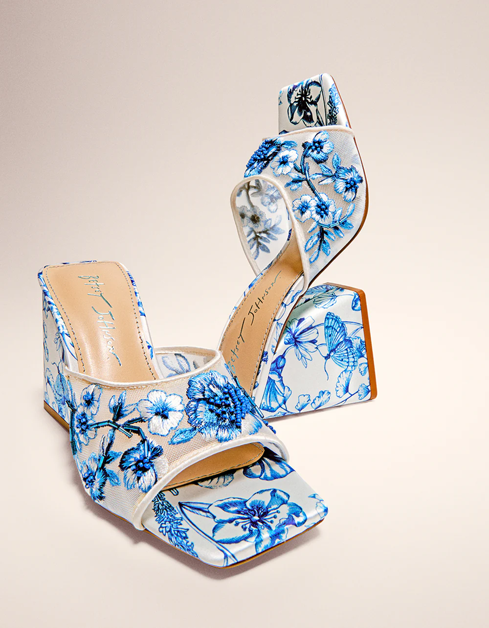 ROO BLUE FLORAL - Image 11